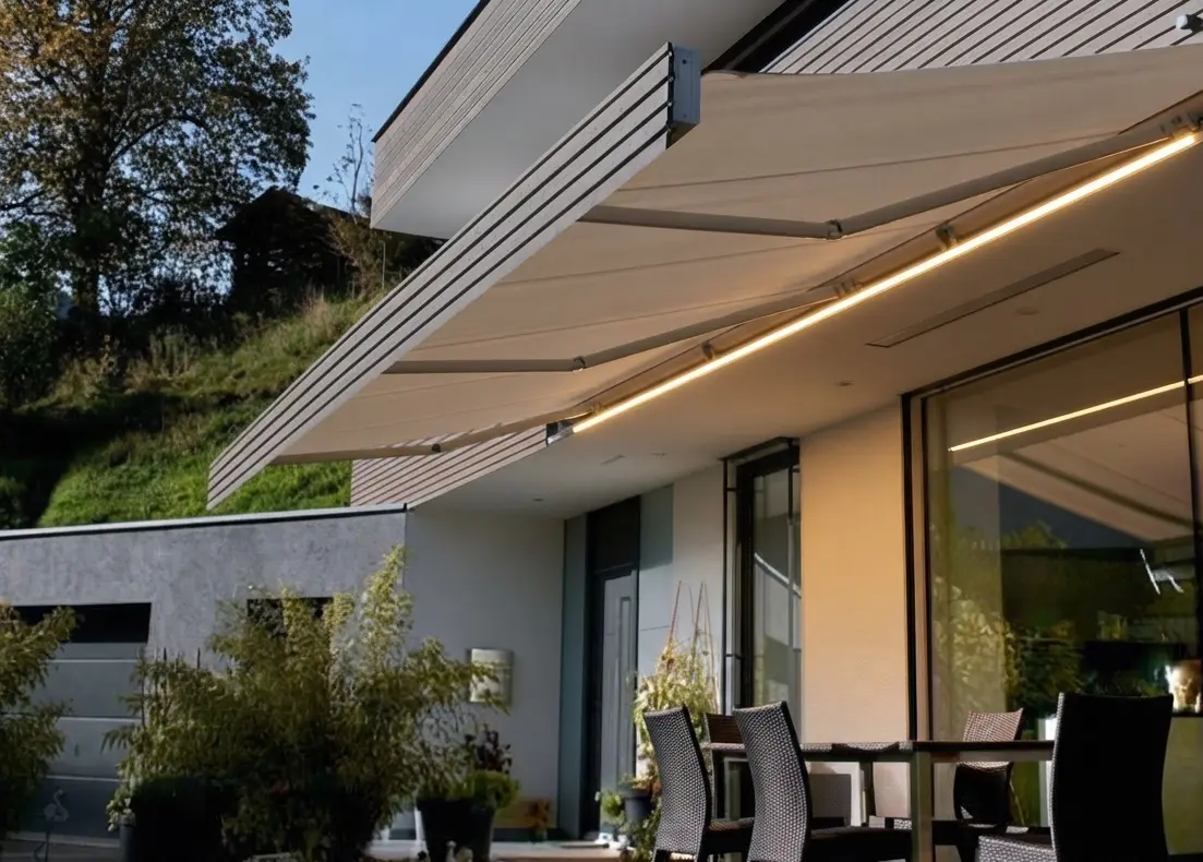 Toldos para terraza instalados en Barberà